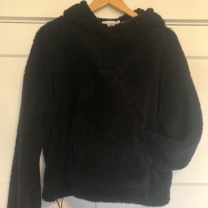 Black Fleece Pullover